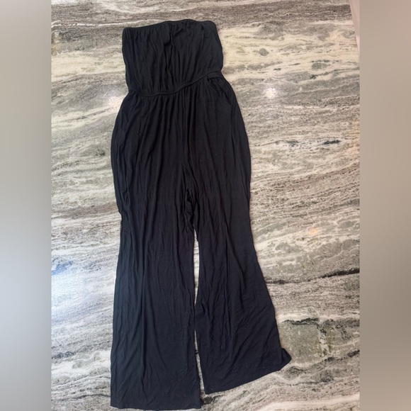 SO Elegant Black Strapless Jumpsuit - Picture 1 of 4